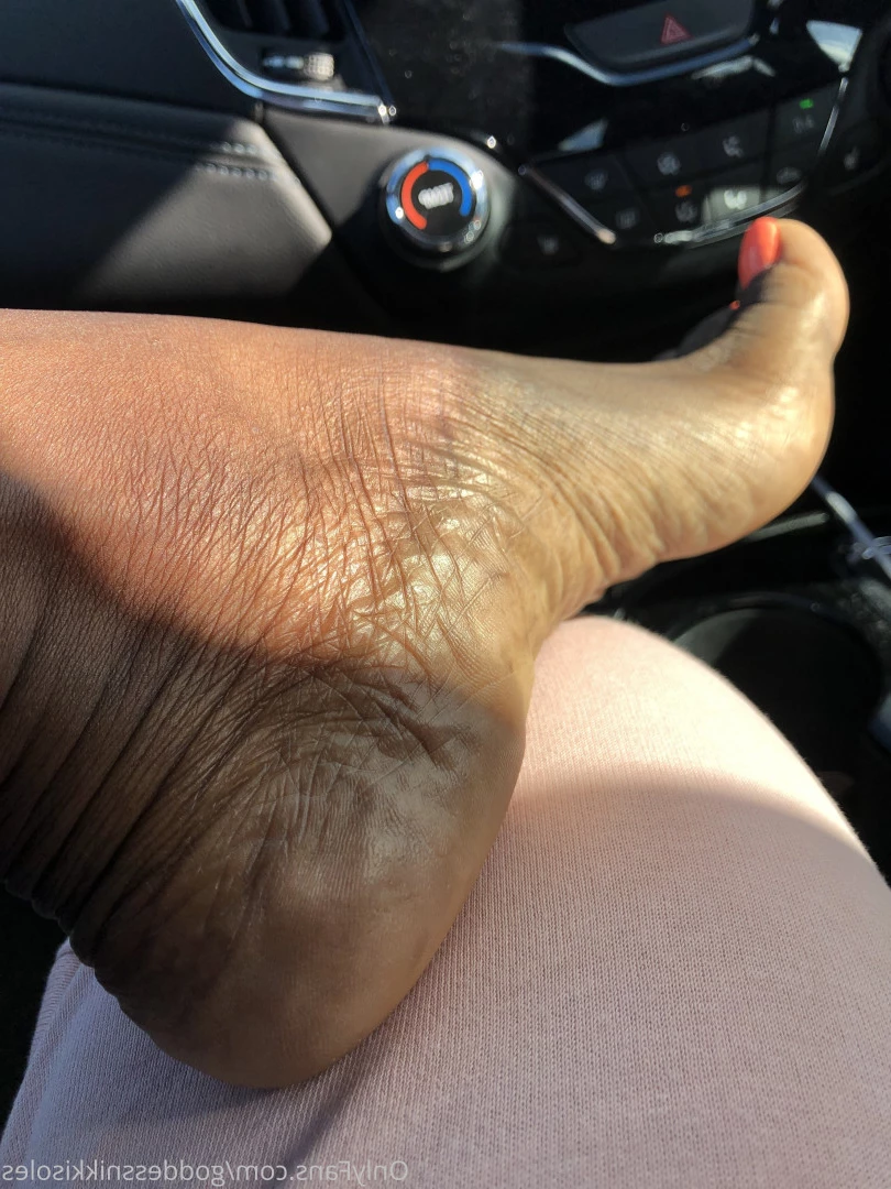 Goddess Nikki [ goddessnikkisoles ] Onlyfans leaked photo 7902412 on Hotleaks.tv