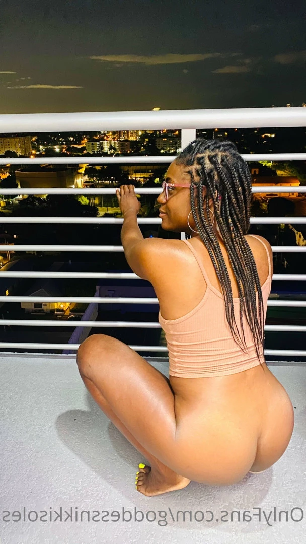 Goddess Nikki [ goddessnikkisoles ] Onlyfans leaked photo 7903341 on Hotleaks.tv