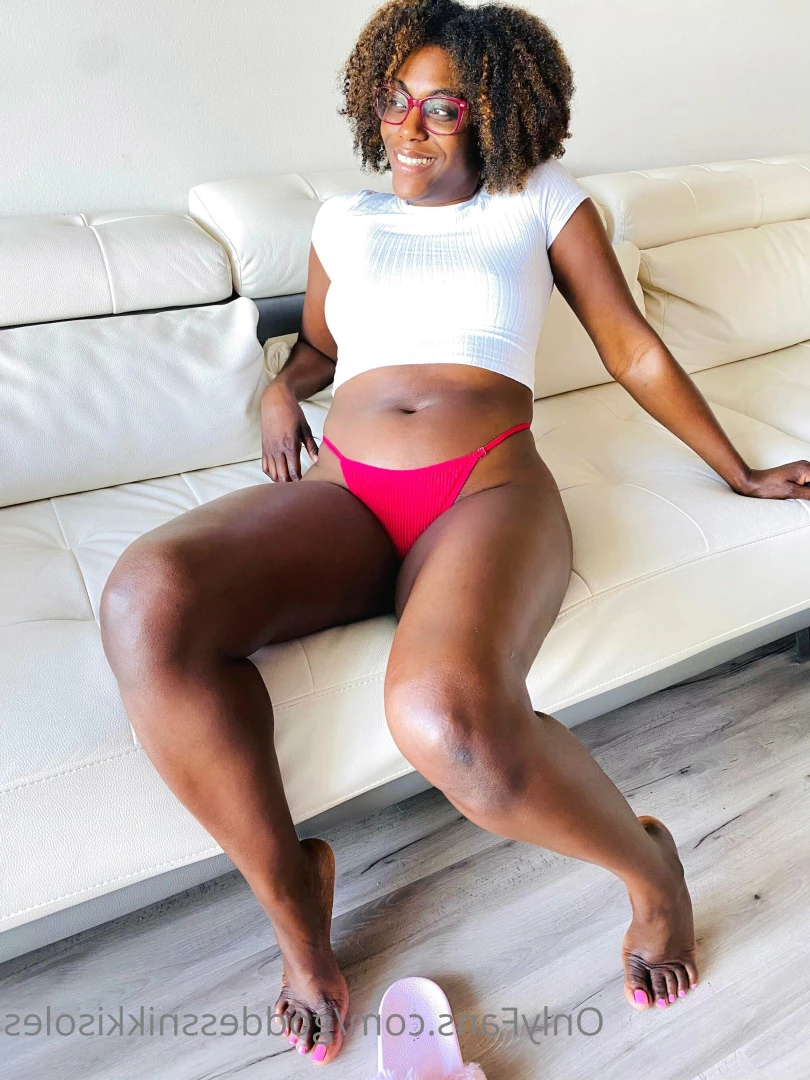Goddess Nikki [ goddessnikkisoles ] Onlyfans leaked photo 7903992 on Hotleaks.tv