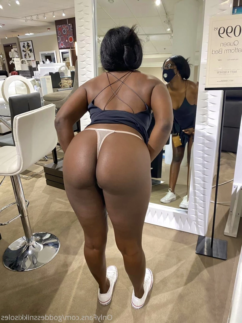 Goddess Nikki [ goddessnikkisoles ] Onlyfans leaked photo 7905296 on Hotleaks.tv