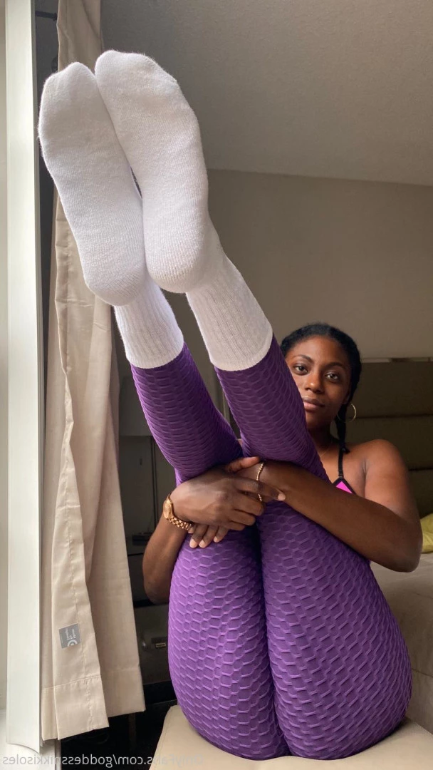 Goddess Nikki [ goddessnikkisoles ] Onlyfans leaked photo 7905402 on Hotleaks.tv