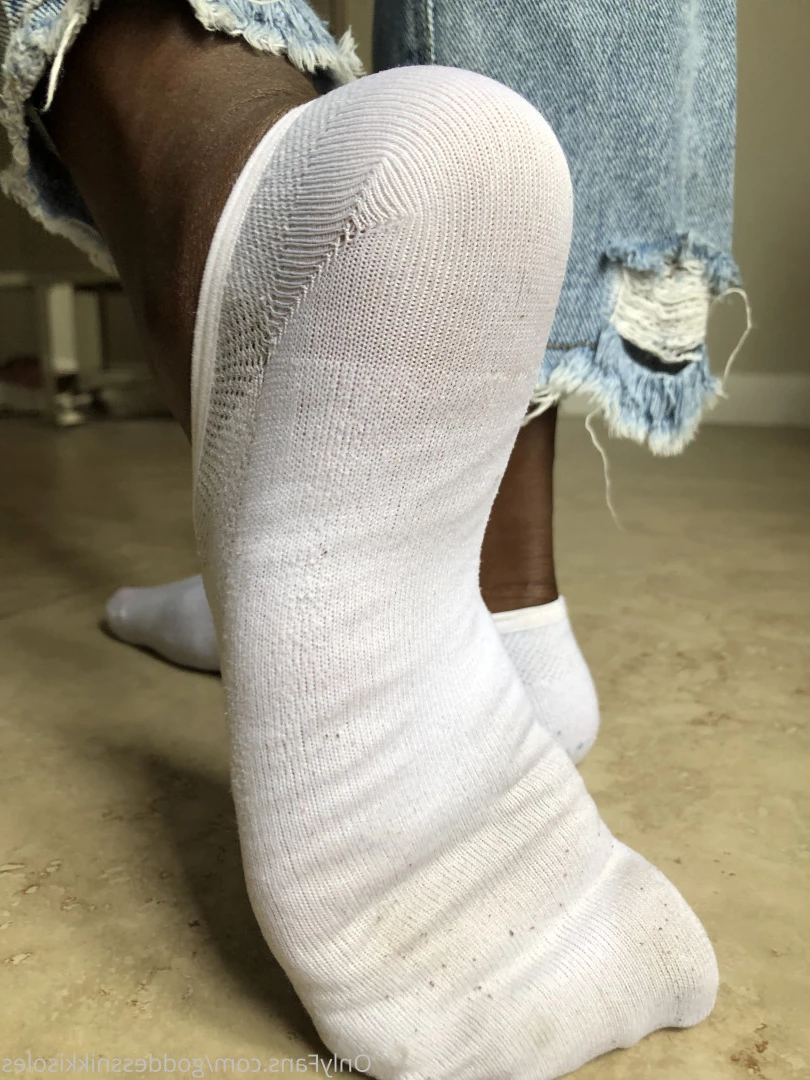 Goddess Nikki [ goddessnikkisoles ] Onlyfans leaked photo 7906394 on Hotleaks.tv