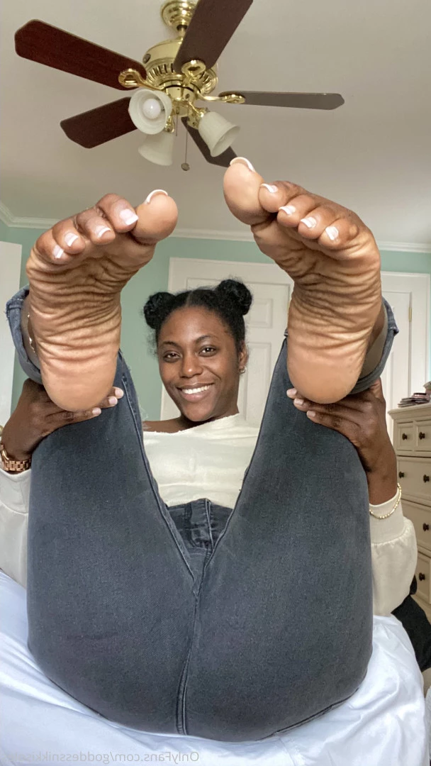Goddess Nikki [ goddessnikkisoles ] Onlyfans leaked photo 7907130 on Hotleaks.tv