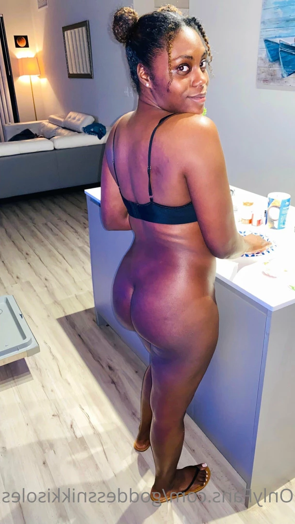 Goddess Nikki [ goddessnikkisoles ] Onlyfans leaked photo 7907663 on Hotleaks.tv