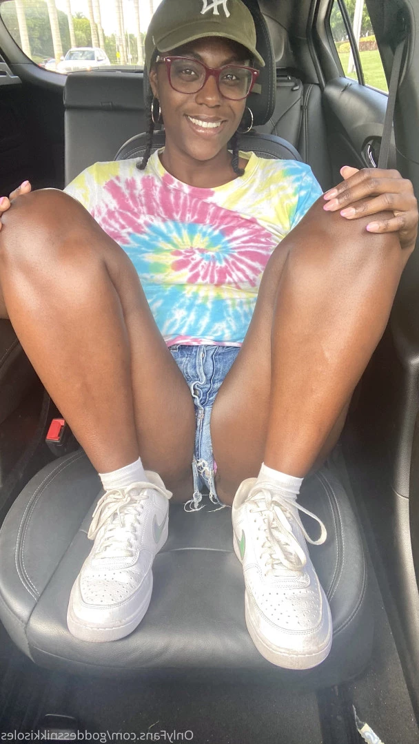 Goddess Nikki [ goddessnikkisoles ] Onlyfans leaked photo 7908900 on Hotleaks.tv