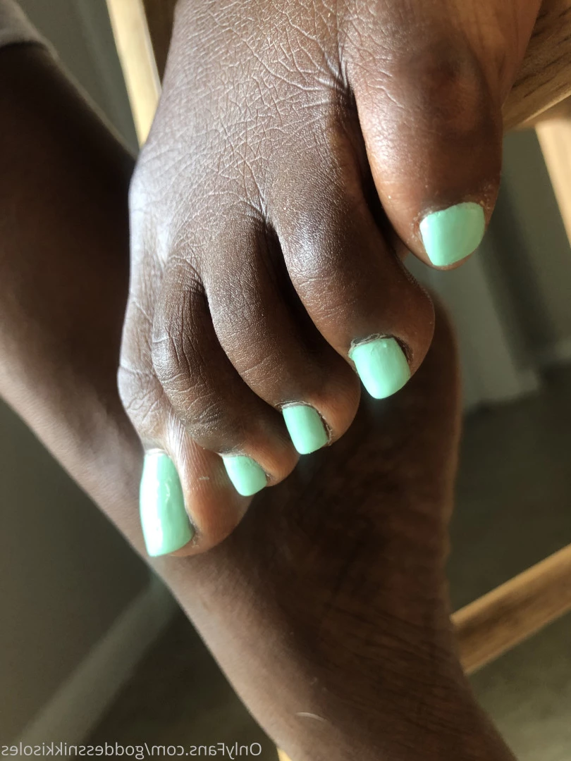Goddess Nikki [ goddessnikkisoles ] Onlyfans leaked photo 7913081 on Hotleaks.tv