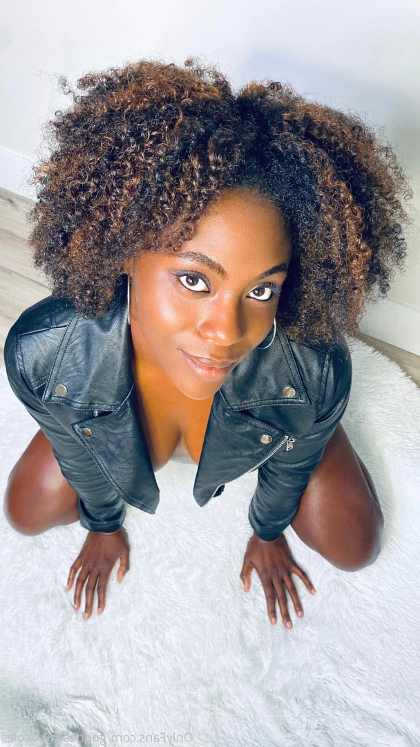 Goddess Nikki [ goddessnikkisoles ] Onlyfans leaked photo 7913634 on Hotleaks.tv