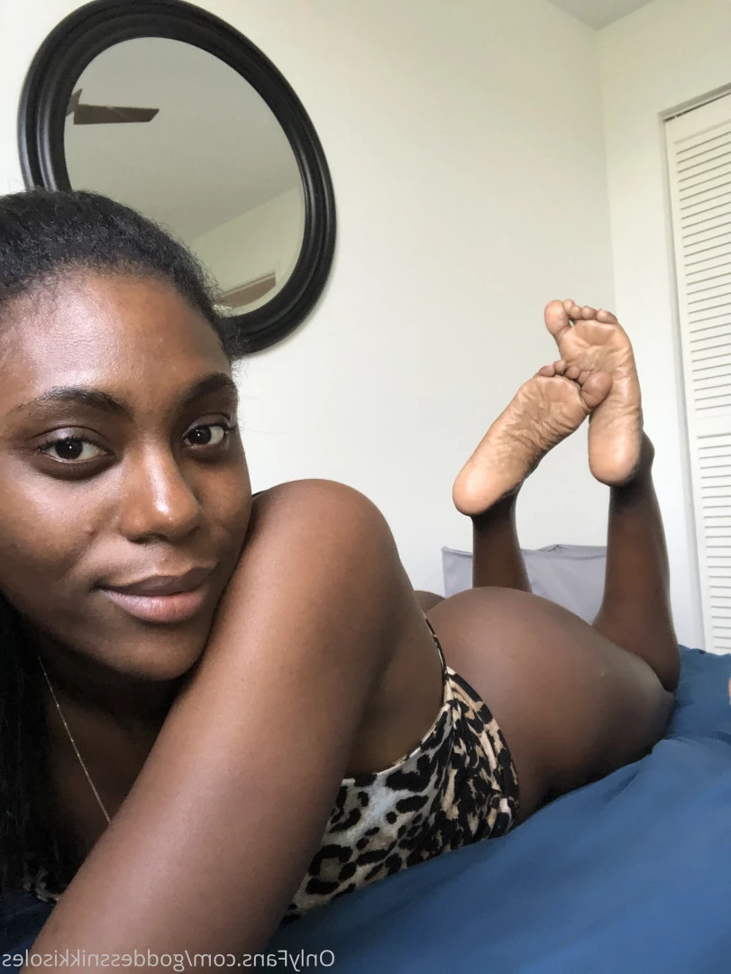 Goddess Nikki [ goddessnikkisoles ] Onlyfans leaked photo 7914020 on Hotleaks.tv
