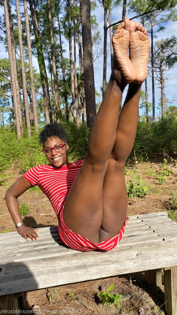 Goddess Nikki [ goddessnikkisoles ] Onlyfans leaked photo 7915827 on Hotleaks.tv