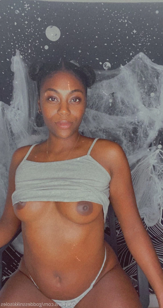 Goddess Nikki [ goddessnikkisoles ] Onlyfans leaked photo 7916708 on Hotleaks.tv