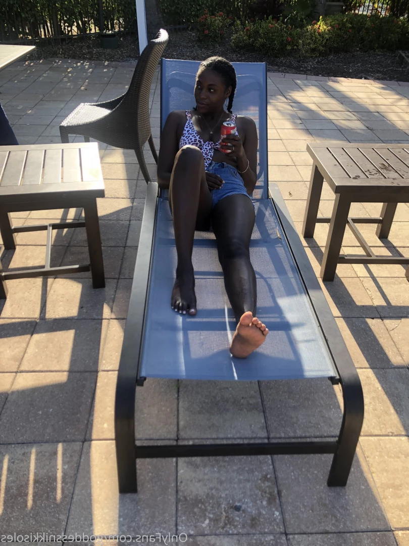 Goddess Nikki [ goddessnikkisoles ] Onlyfans leaked photo 7917287 on Hotleaks.tv