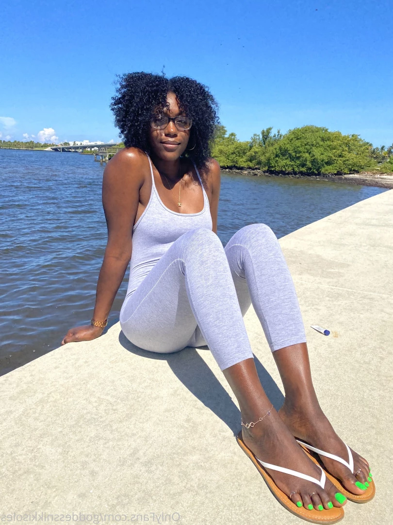 Goddess Nikki [ goddessnikkisoles ] Onlyfans leaked photo 7917892 on Hotleaks.tv