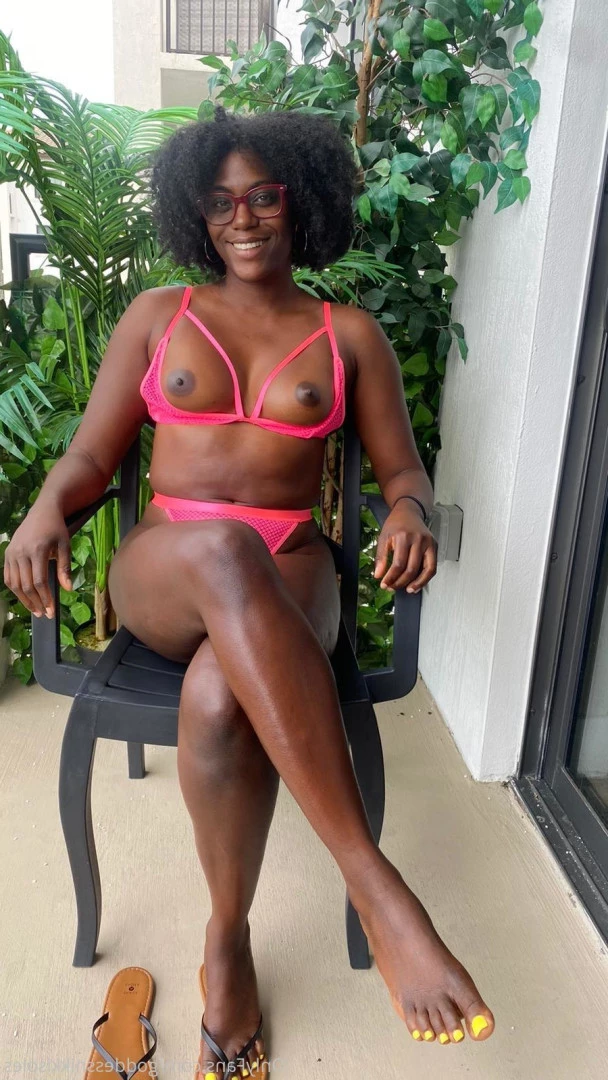 Goddess Nikki [ goddessnikkisoles ] Onlyfans leaked photo 7918217 on Hotleaks.tv
