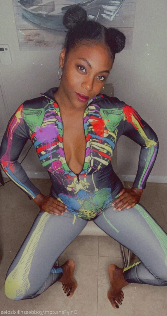 Goddess Nikki [ goddessnikkisoles ] Onlyfans leaked photo 7918894 on Hotleaks.tv