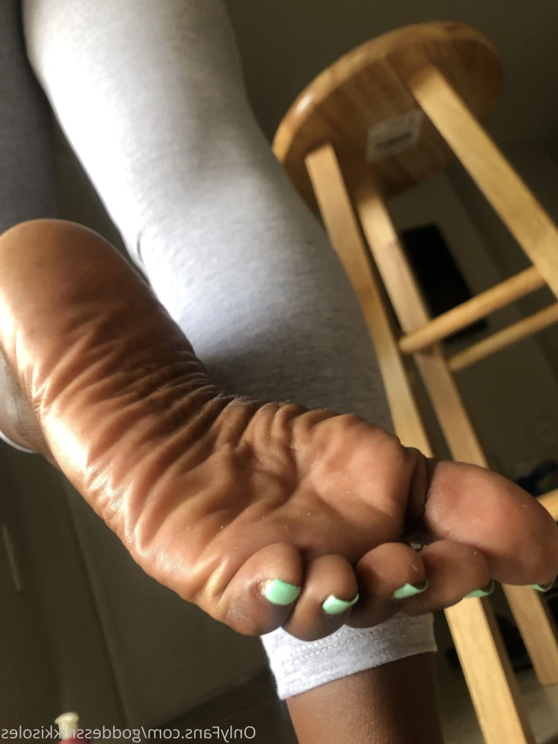 Goddess Nikki [ goddessnikkisoles ] Onlyfans leaked photo 7918898 on Hotleaks.tv