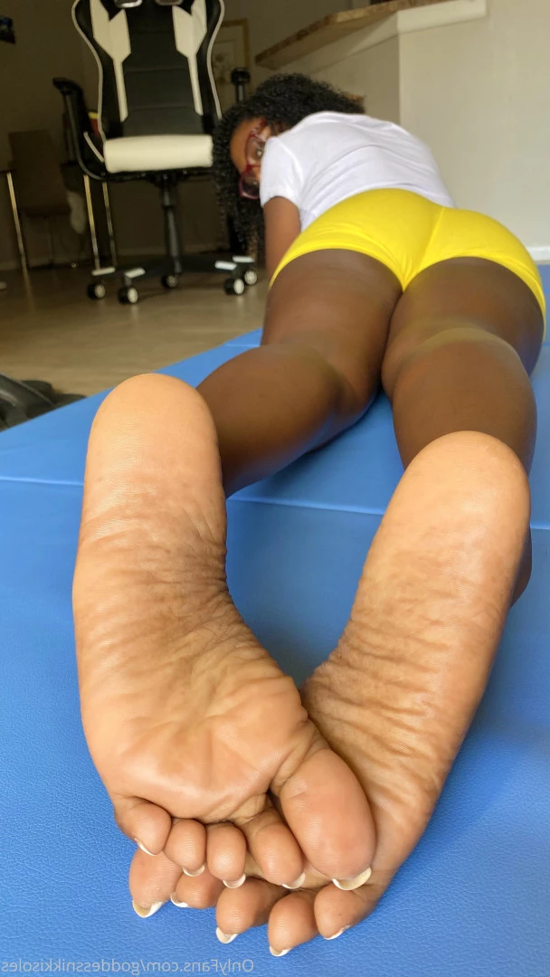Goddess Nikki [ goddessnikkisoles ] Onlyfans leaked photo 7923053 on Hotleaks.tv
