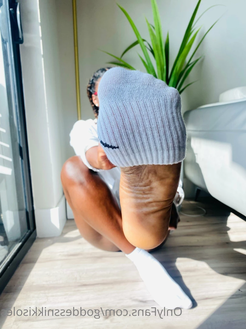 Goddess Nikki [ goddessnikkisoles ] Onlyfans leaked photo 7926630 on Hotleaks.tv