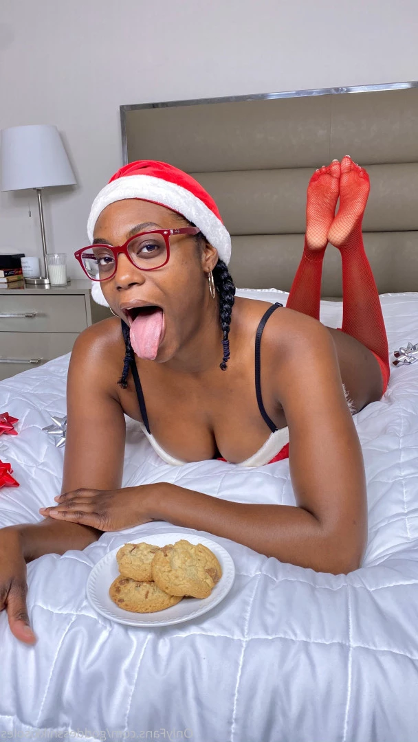 Goddess Nikki [ goddessnikkisoles ] Onlyfans leaked photo 7928714 on Hotleaks.tv