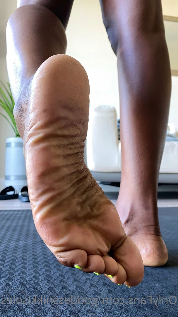 Goddess Nikki [ goddessnikkisoles ] Onlyfans leaked photo 7929107 on Hotleaks.tv