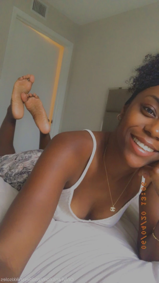 Goddess Nikki [ goddessnikkisoles ] Onlyfans leaked photo 7929332 on Hotleaks.tv