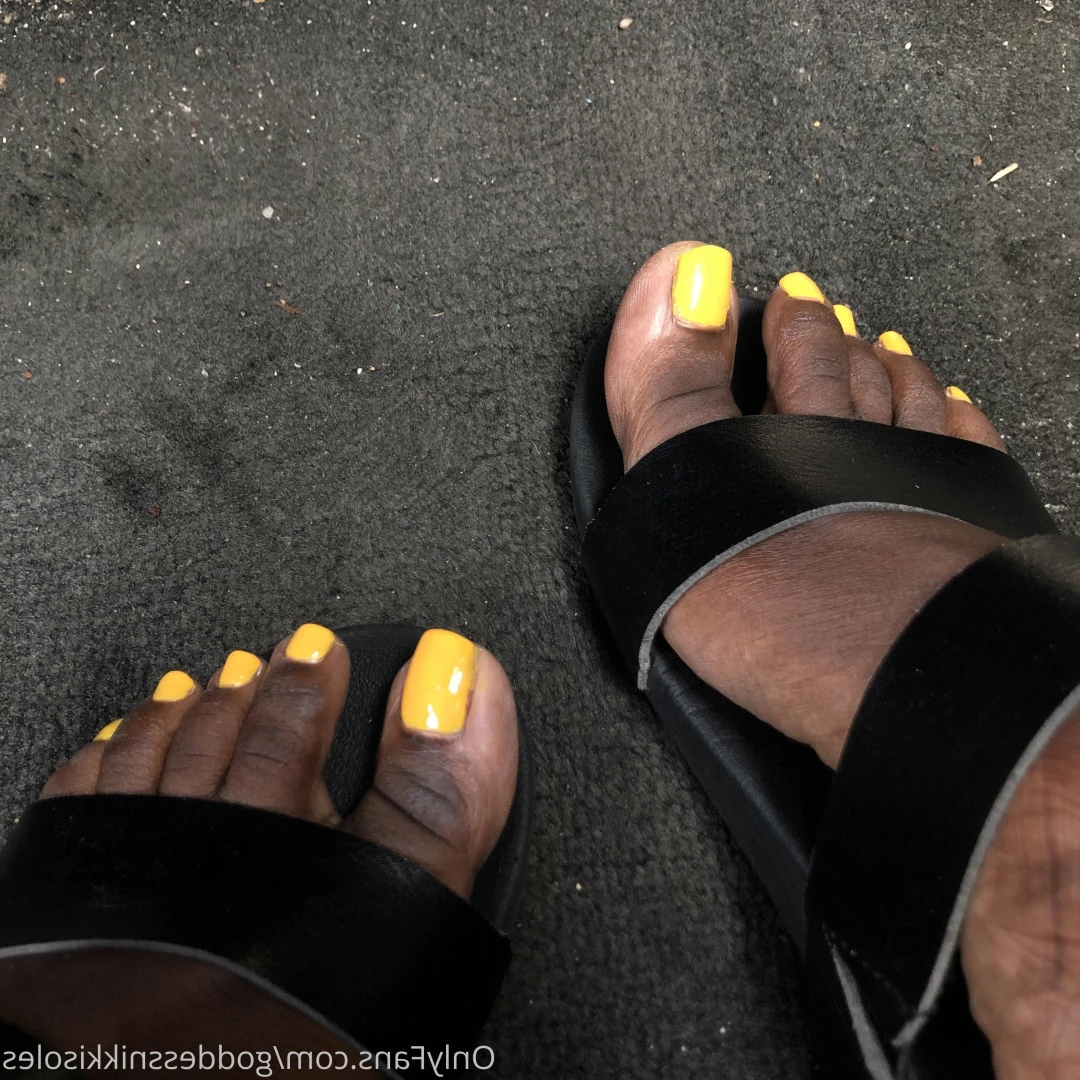 Goddess Nikki [ goddessnikkisoles ] Onlyfans leaked photo 7929594 on Hotleaks.tv