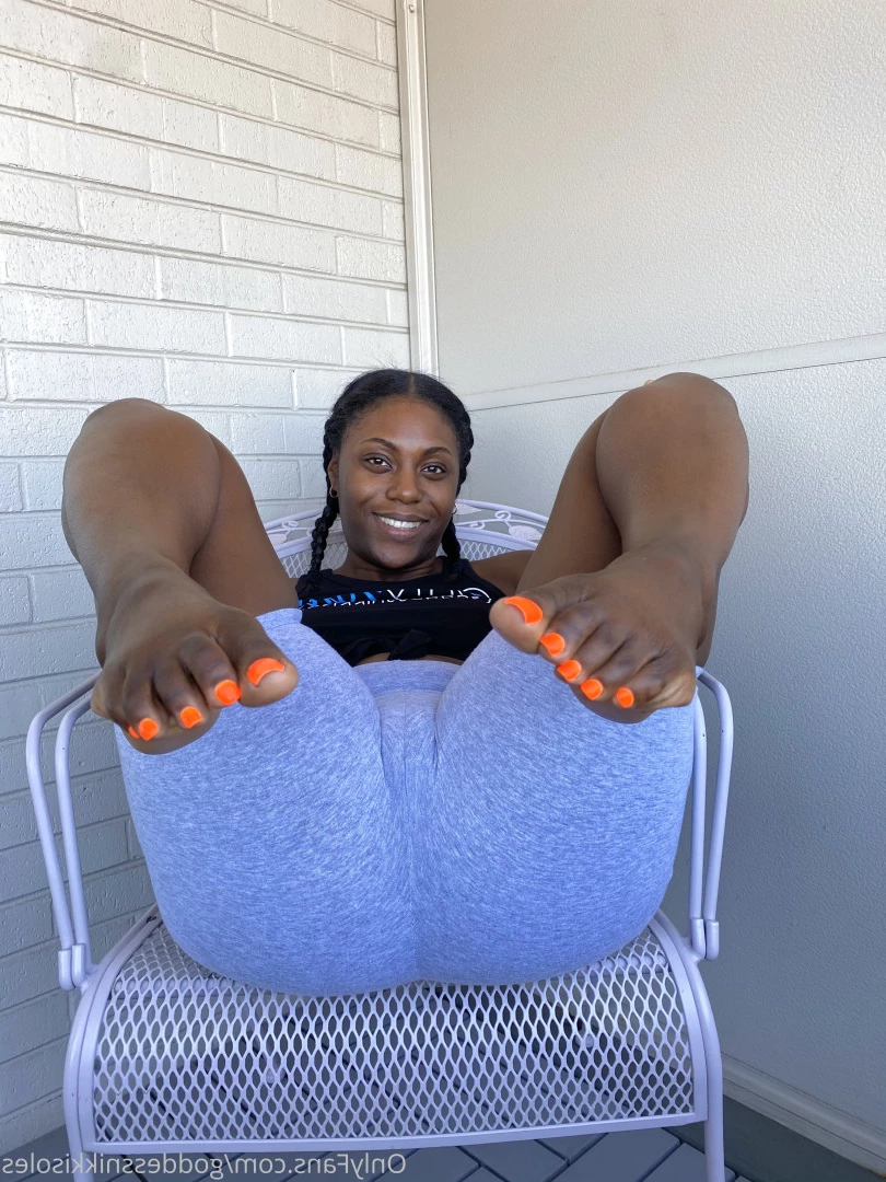 Goddess Nikki [ goddessnikkisoles ] Onlyfans leaked photo 7930069 on Hotleaks.tv
