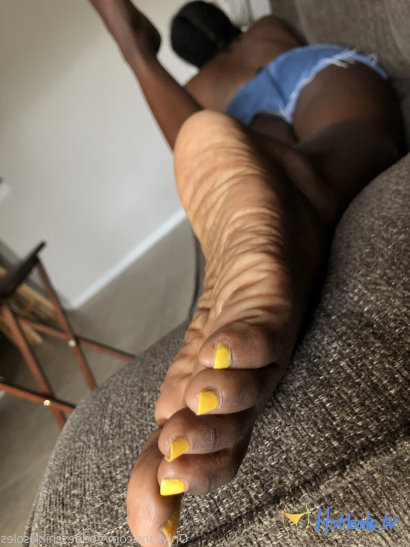 Goddess Nikki [ goddessnikkisoles ] Onlyfans leaked photo 7930615 on Hotleaks.tv