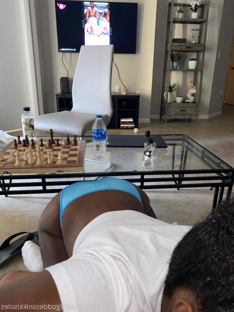 Goddess Nikki [ goddessnikkisoles ] Onlyfans leaked photo 7931292 on Hotleaks.tv