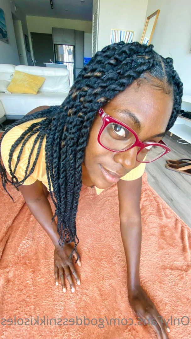 Goddess Nikki [ goddessnikkisoles ] Onlyfans leaked photo 7933125 on Hotleaks.tv