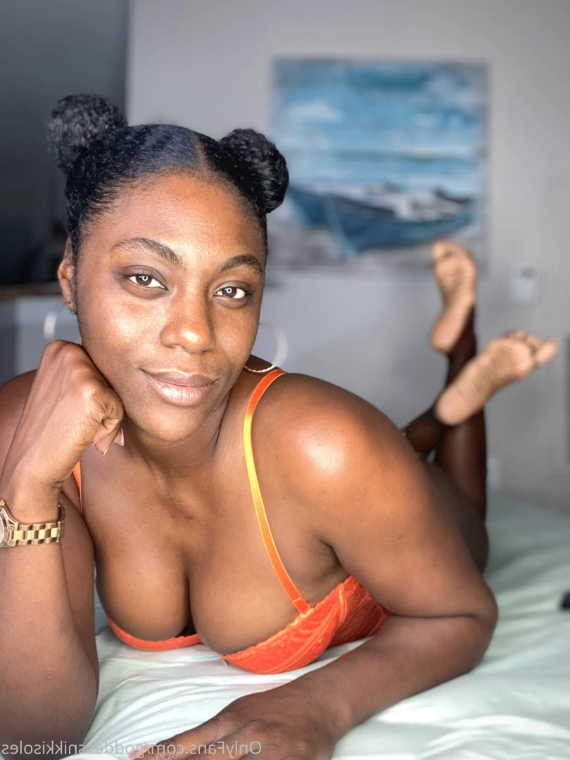 Goddess Nikki [ goddessnikkisoles ] Onlyfans leaked photo 7933753 on Hotleaks.tv