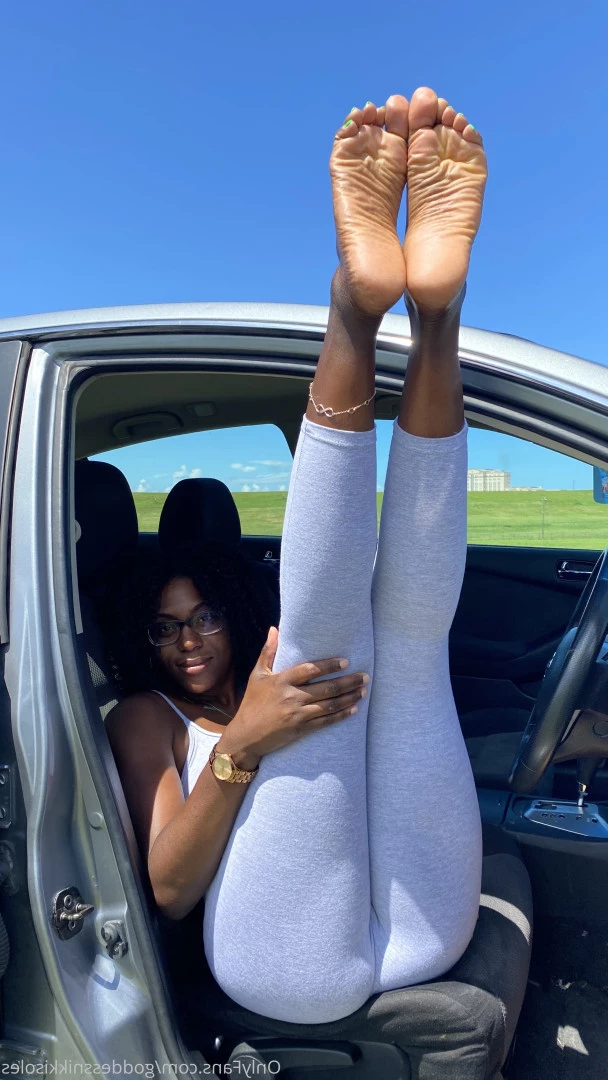 Goddess Nikki [ goddessnikkisoles ] Onlyfans leaked photo 7936196 on Hotleaks.tv