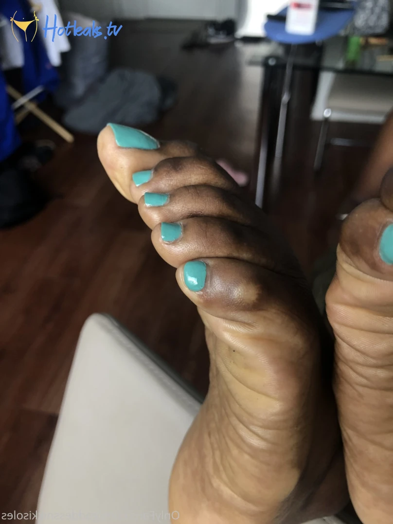 Goddess Nikki [ goddessnikkisoles ] Onlyfans leaked photo 7939494 on Hotleaks.tv