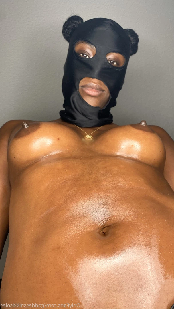 Goddess Nikki [ goddessnikkisoles ] Onlyfans leaked photo 7941545 on Hotleaks.tv