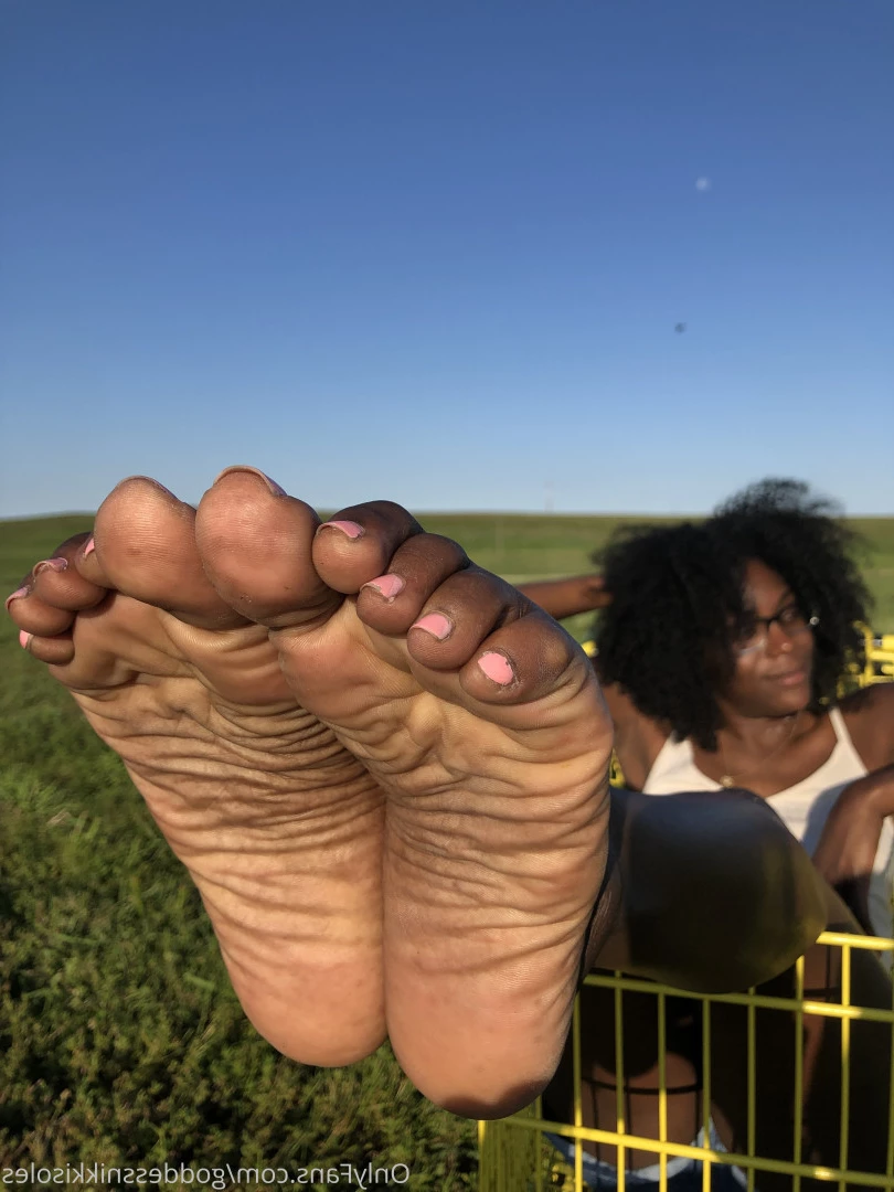 Goddess Nikki [ goddessnikkisoles ] Onlyfans leaked photo 7942431 on Hotleaks.tv