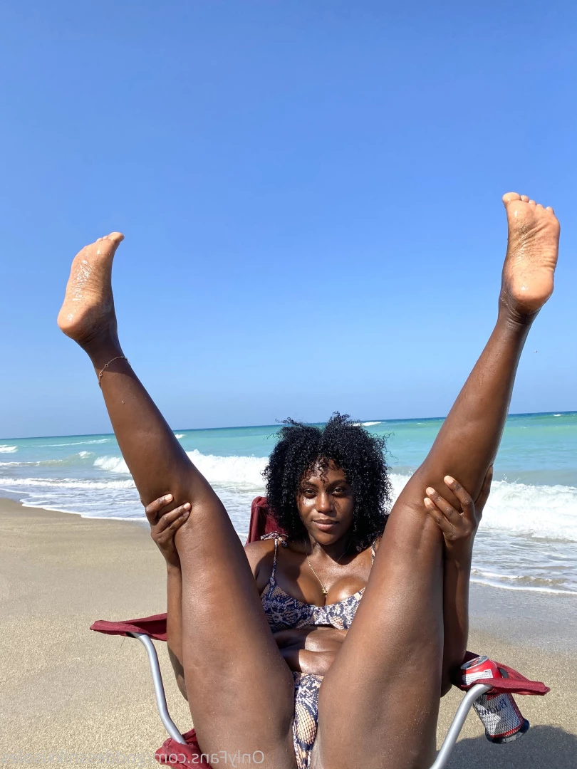 Goddess Nikki [ goddessnikkisoles ] Onlyfans leaked photo 7942752 on Hotleaks.tv