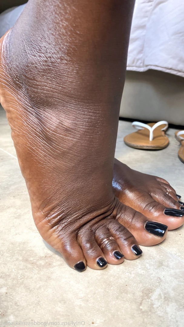 Goddess Nikki [ goddessnikkisoles ] Onlyfans leaked photo 7944256 on Hotleaks.tv