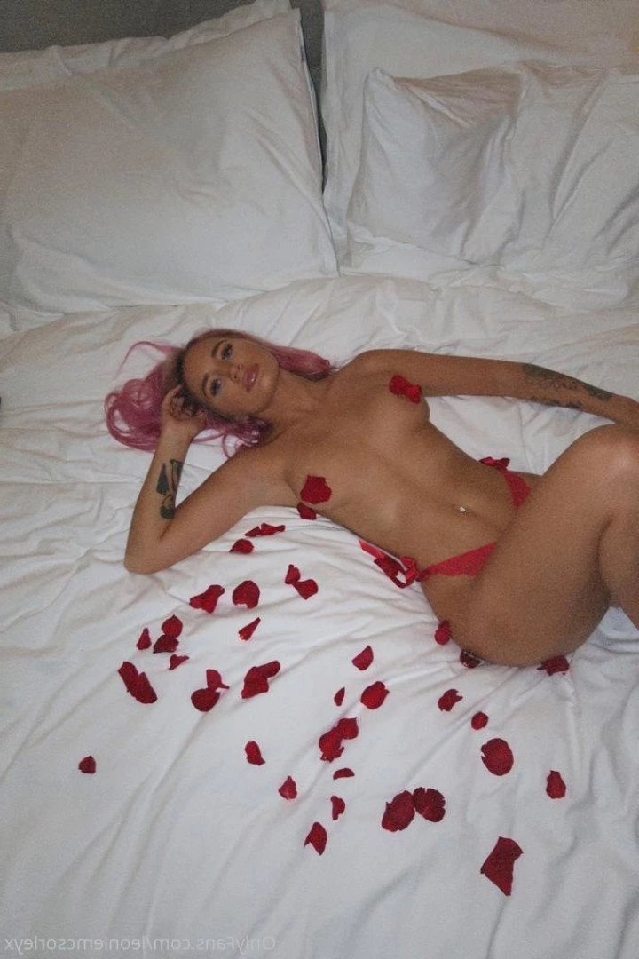 Leonie [ leoniemcsorleyx ] Onlyfans leaked photo 685357 on Hotleaks.tv