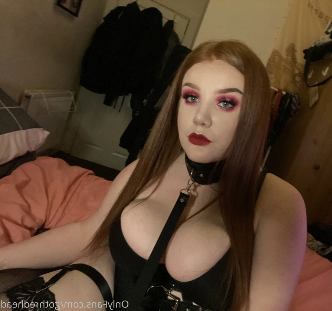 Charli 👼🏻 [ gothredhead ] Onlyfans leaked photo 11135182 on Hotleaks.tv