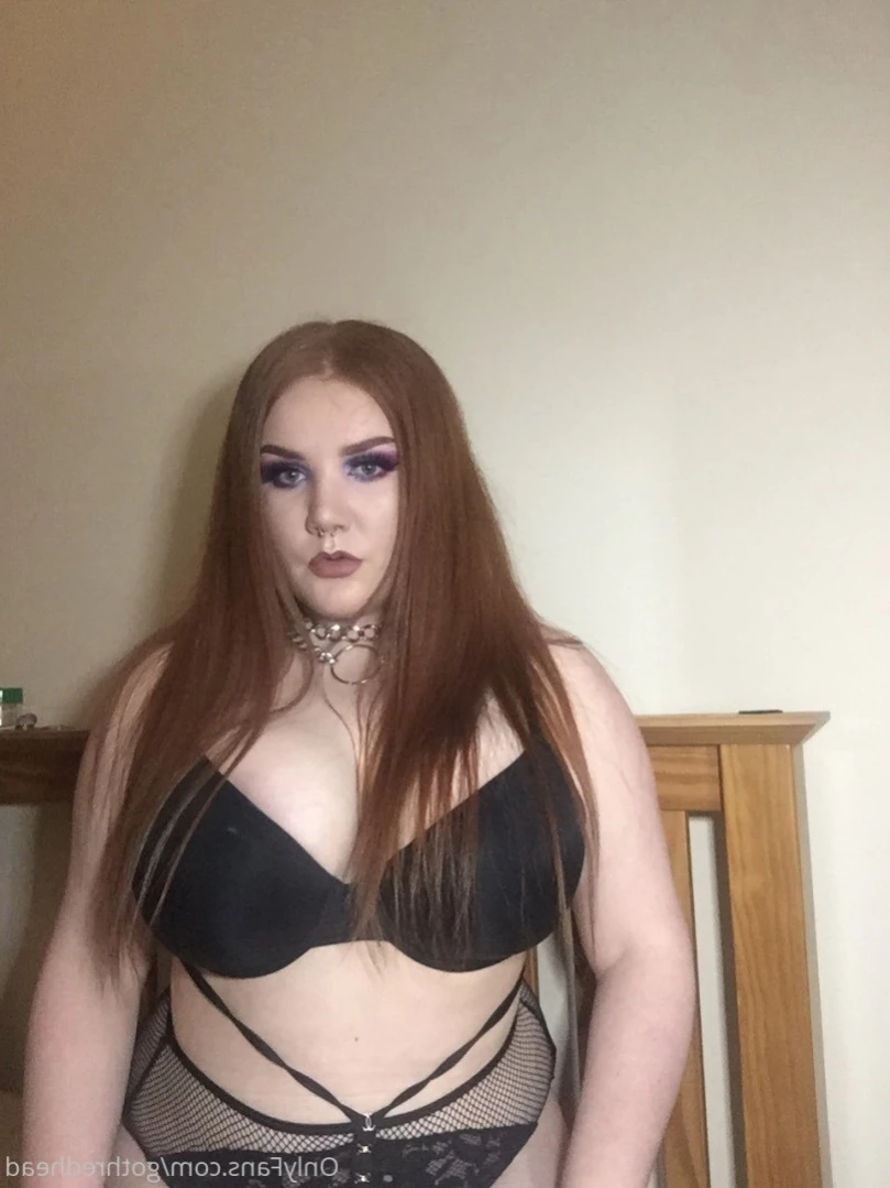Charli 👼🏻 [ gothredhead ] Onlyfans leaked photo 15812332 on Hotleaks.tv