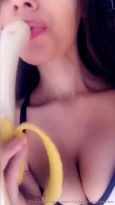 V [ gvanessaxx ] Onlyfans leaked video 8229083 on Hotleaks.tv