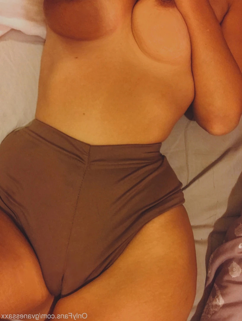 V [ gvanessaxx ] Onlyfans leaked photo 12991268 on Hotleaks.tv