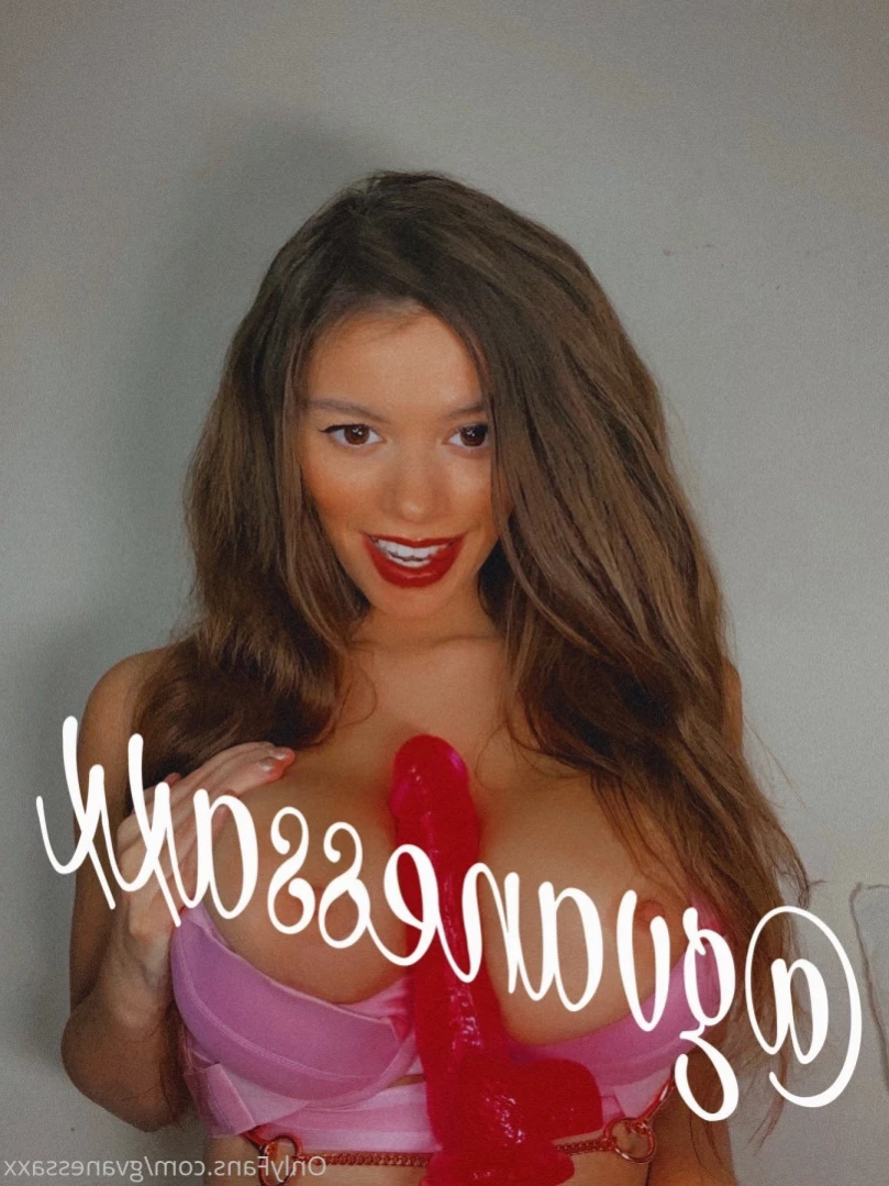 V [ gvanessaxx ] Onlyfans leaked photo 14143949 on Hotleaks.tv