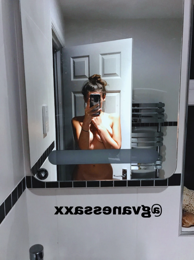 V [ gvanessaxx ] Onlyfans leaked photo 15586227 on Hotleaks.tv