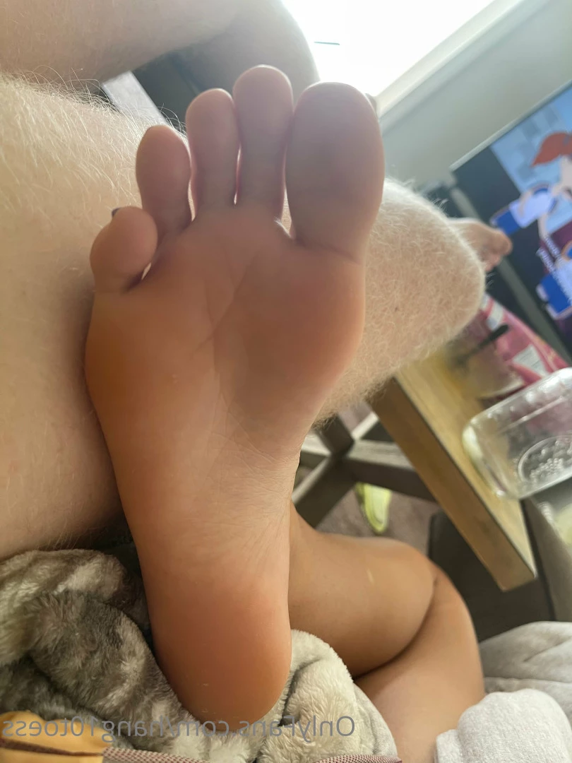 Linzi Little [ hang10toess ] Onlyfans leaked photo 7875045 on Hotleaks.tv