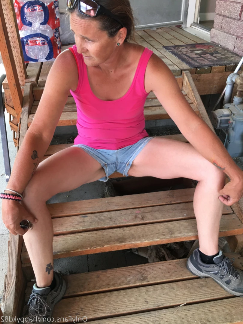 happykd82 Onlyfans leaked photo 14578543 on Hotleaks.tv