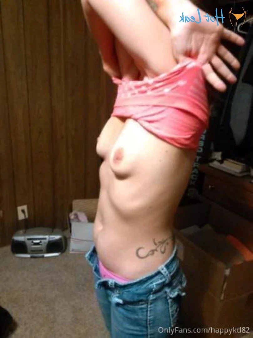 happykd82 Onlyfans leaked photo 14890199 on Hotleaks.tv