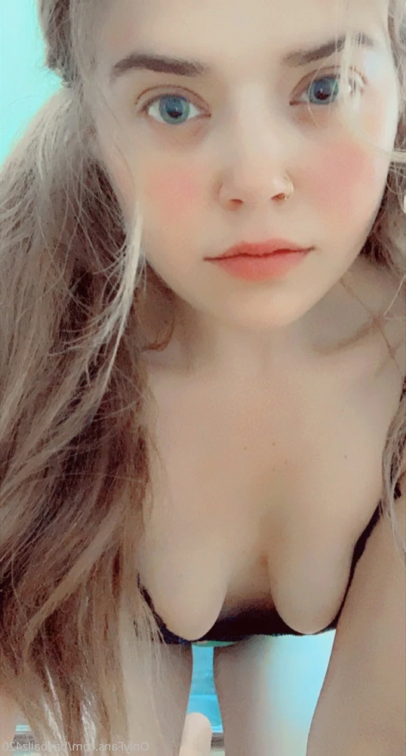 Bailey [ haybailz420 ] Onlyfans leaked photo 13766651 on Hotleaks.tv