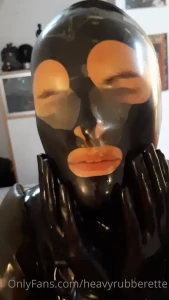 heavyrubberette Onlyfans leaked video 8218563 on Hotleaks.tv