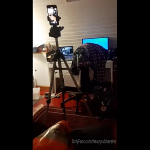 heavyrubberette Onlyfans leaked video 8218578 on Hotleaks.tv