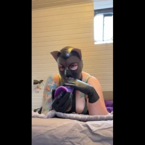 heavyrubberette Onlyfans leaked video 8218774 on Hotleaks.tv